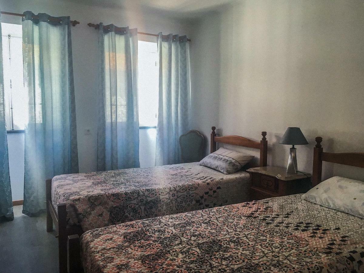 Canos Verdes Apartment II アングラ・ド・エロイーズモ エクステリア 写真